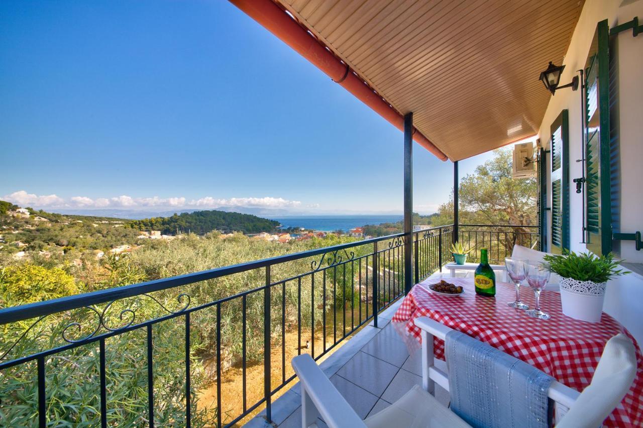 Theodora Apartments - Paxos Gaios Exterior photo